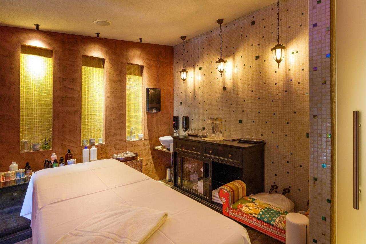 Lopusna Dolina Resort Свит Экстерьер фото