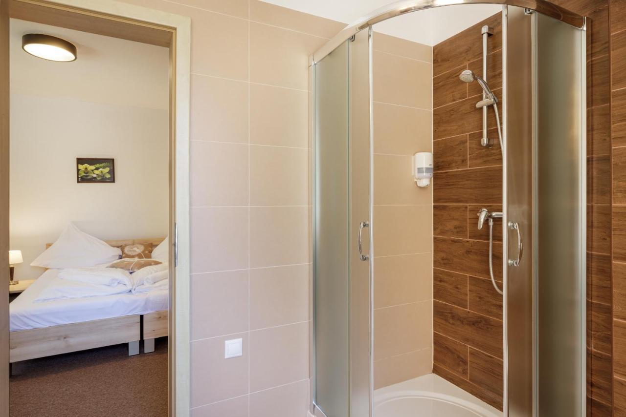 Lopusna Dolina Resort Свит Экстерьер фото