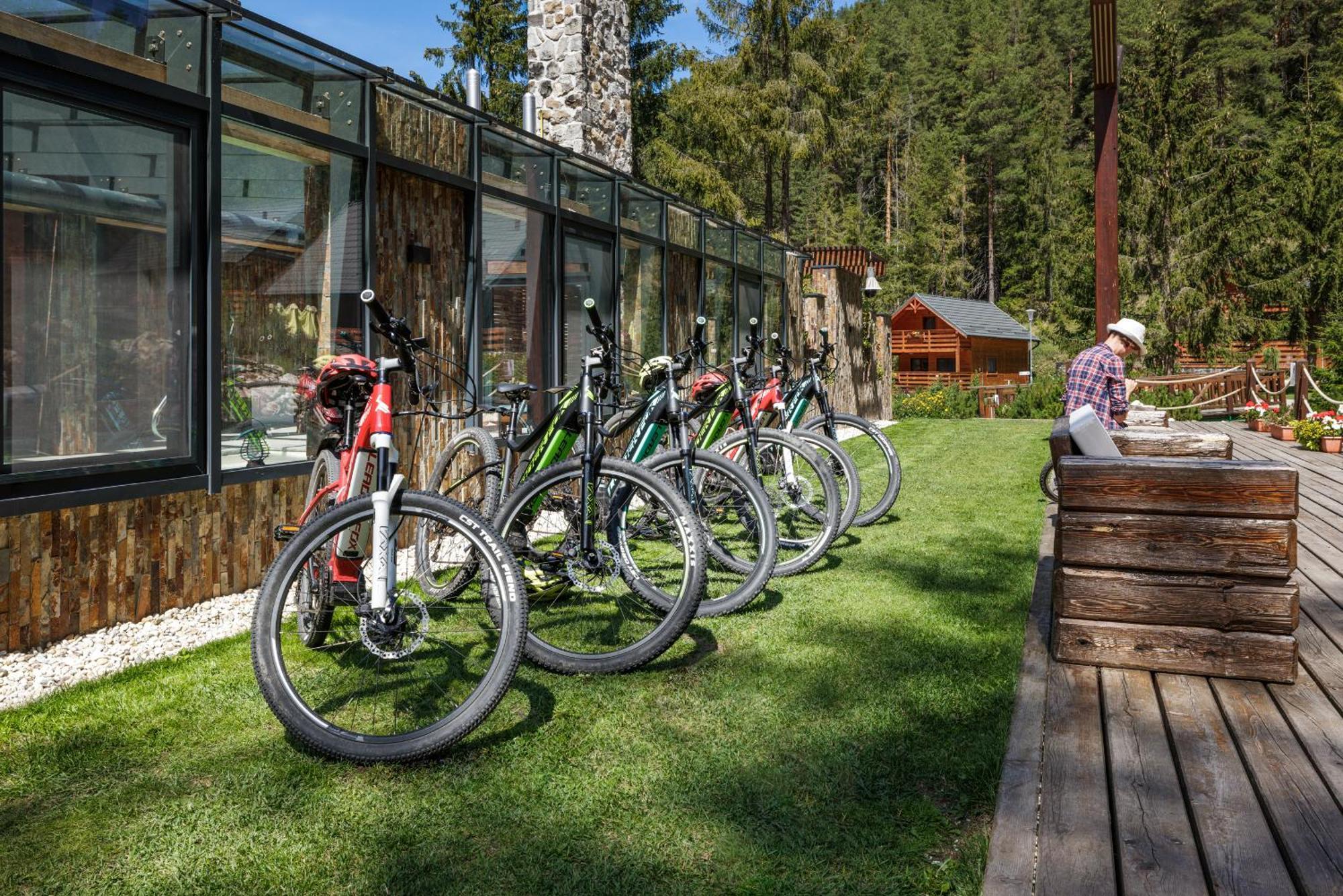 Lopusna Dolina Resort Свит Экстерьер фото